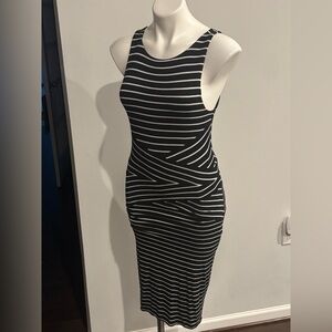 Philosophy Black and White Geometric Midi Dress